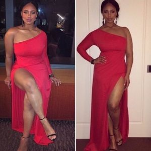 One shoulder, high slit